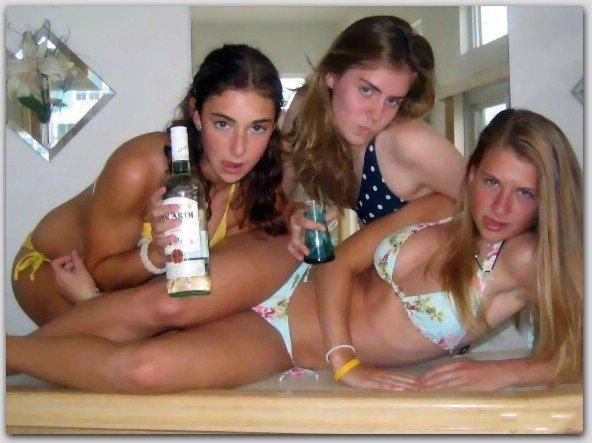 Девушки и алкоголь (35 фото)